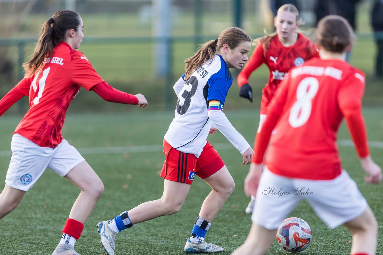 Bild 354 - wBJ Hamburger SV - Holstein Kiel : Ergebnis: 8:0